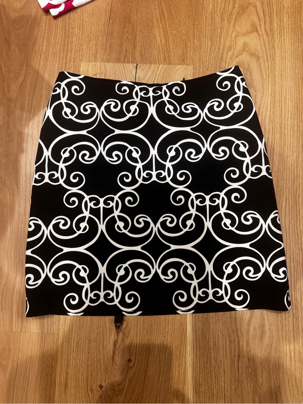 THREE Ann Taylor Skirts - Like New - Picture 3 of 6